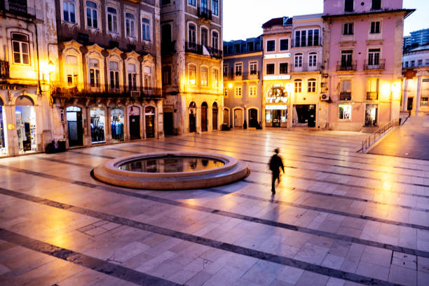 Downtown Coimbra at night Downtown Coimbra at night coimbra city stock pictures, royalty-free photos & images