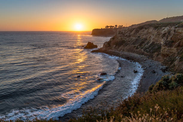 istock Pelican Cove and Point Vicente at Sunset 1153452647