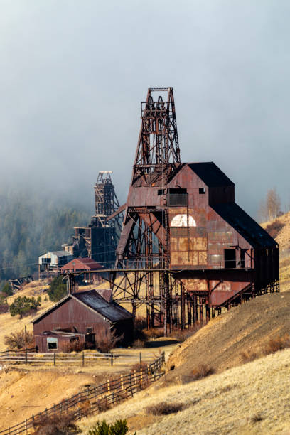 istock Ghostly Figures in Foggy Mine Country 1153477146
