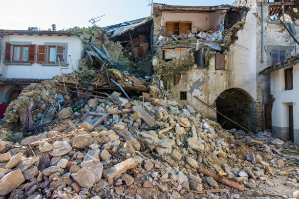 istock City destroyed by an earthquake 1153479164