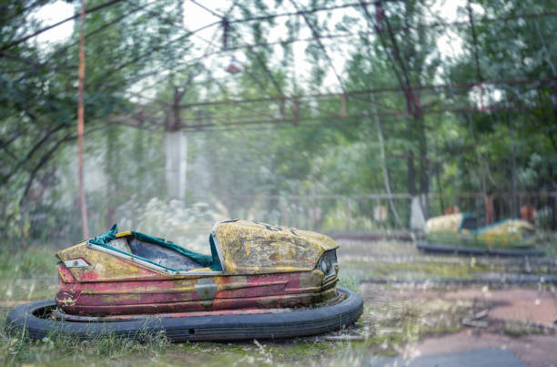 Abandoned amusement park in Pripyat Abandoned amusement park in Pripyat, Chernobyl alienation zone pripyat city photos stock pictures, royalty-free photos & images