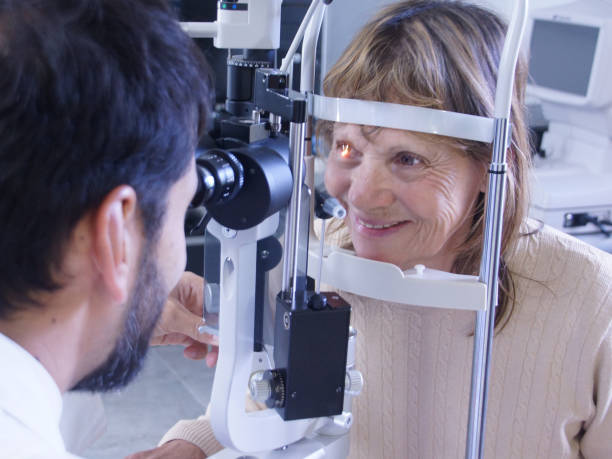 istock Medical ophthalmologist 1153514344