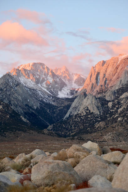 istock Sunrise Over The Sierra Nevada Mountains 1153766807