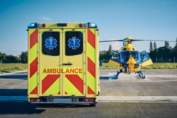 serviço médico de emergência - aircraft emergency - fotografias e filmes do acervo