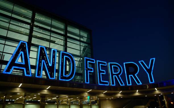 istock Staten Island Ferry Whitehall Terminal 1153873948