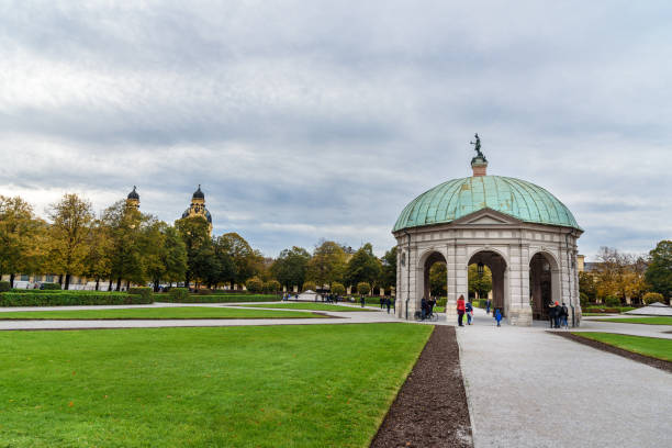 diana temple in garden munich hofgarten in munich. germany - diana pavilion imagens e fotografias de stock