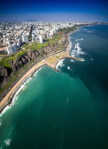 istock Costa Verde in Lima, Peru 1153899934