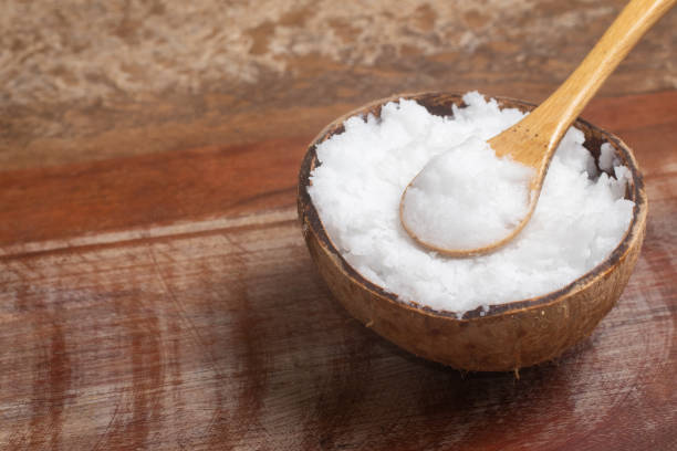 istock Coconut oil in the coconut bowl 1153923187