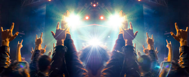 istock Music festival crowd 1153957555
