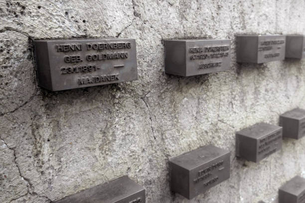 еврейский мемориал франкфурт-на-майне - holocaust frankfurt memorial judaism стоковые фото и изображения