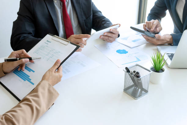 istock small business Meeting group 1153990375