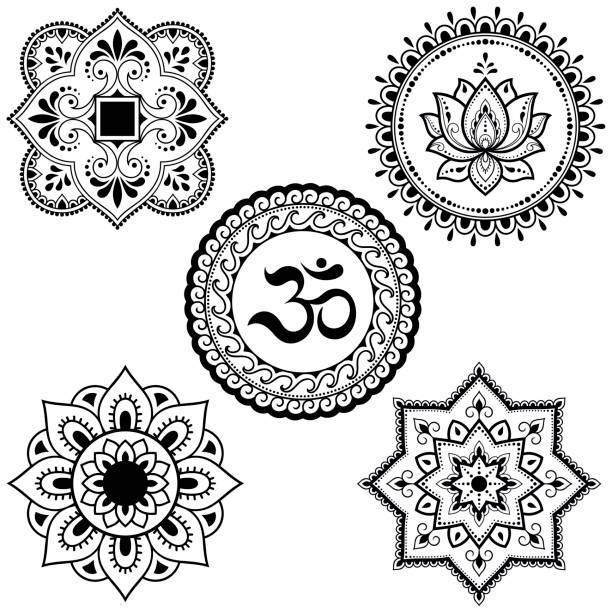 ilustraciones, imágenes clip art, dibujos animados e iconos de stock de conjunto de patrones circulares en forma de mandala con símbolos religiosos. signos orientales om, flor de loto, sol para henna, mehndi, tatuaje, decoración. adorno decorativo en estilo étnico. - om symbol