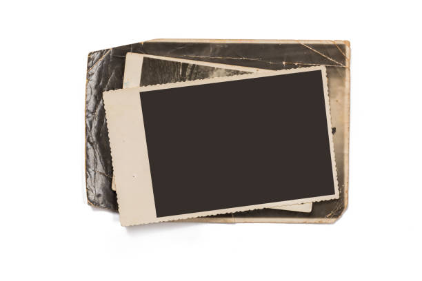 istock Old photo frame. Vintage paper. Retro card 1154100431