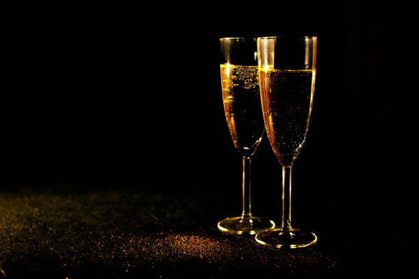 istock Champagne in the glass 1154225279