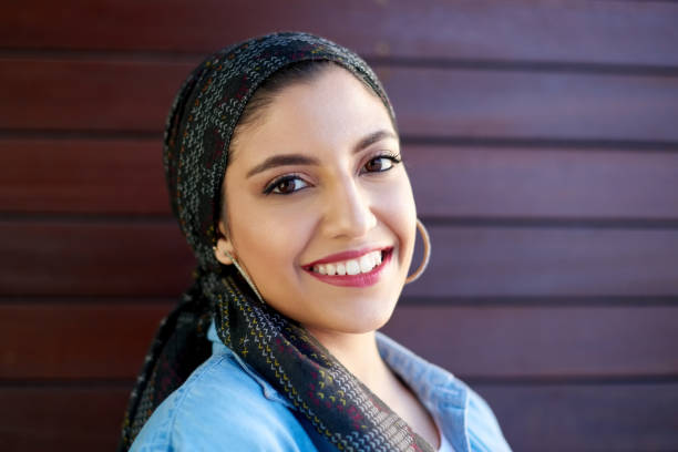 istock Smile, it's totally free! 1154358579