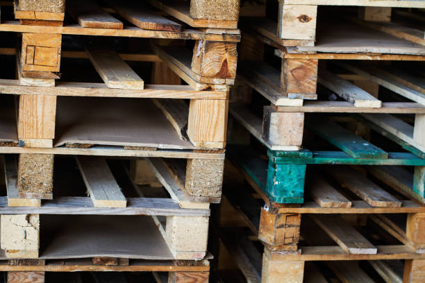 istock A pile of wooden pallets 1154373170