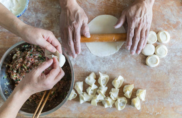 Homemade Cooking chinese Ravioli (Huntun Yuntun Wonton)