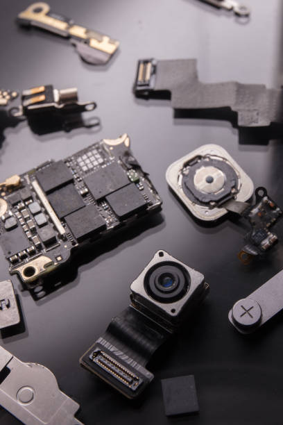 istock Cell phone parts 1154456269