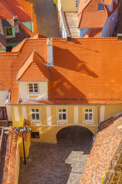 old town of sighisoara - aerial view - sighisoara romania sunlight day imagens e fotografias de stock