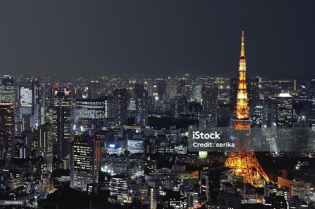 Токио ночью - Стоковые фото Архитектура роялти-фри