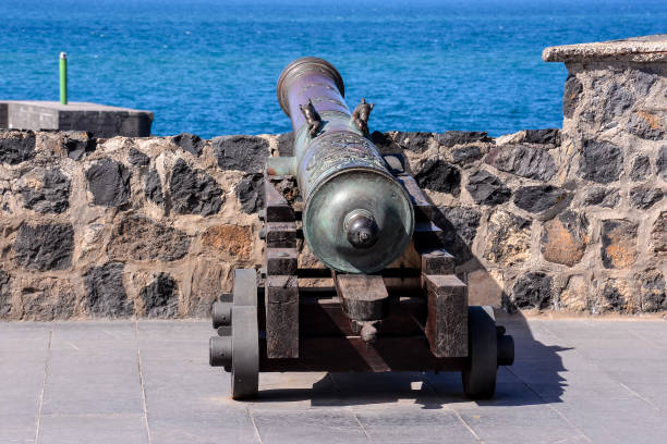 istock View on Puerto de la Cruz 1154497387
