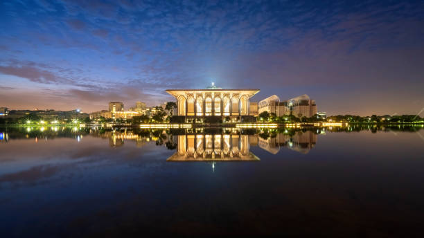 istock Iron mosque Putrajaya sunrise 1154558180