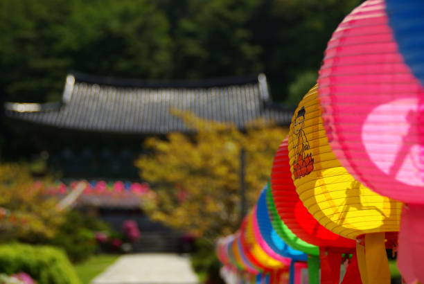 istock Scenery of mountain temple 1154566040