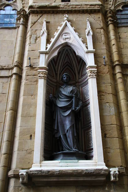 istock Orsanmichele church, Florence 1154630818
