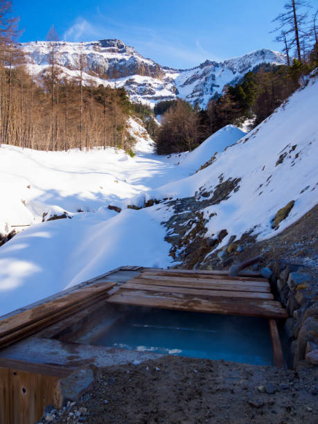 istock Open-air bath at the highest point in Japan honzawaonsen 1154696629