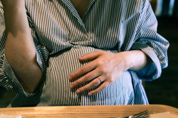 istock Pregnant woman 1154704982