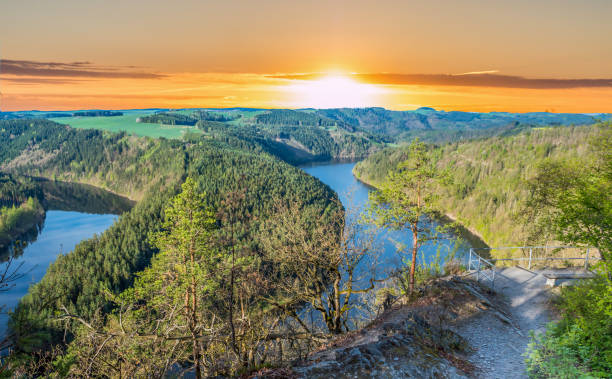 istock relax at the Saaleschleife in the sunset 1154747054