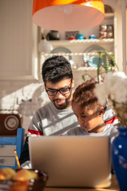 istock Let me show you this! 1154767991