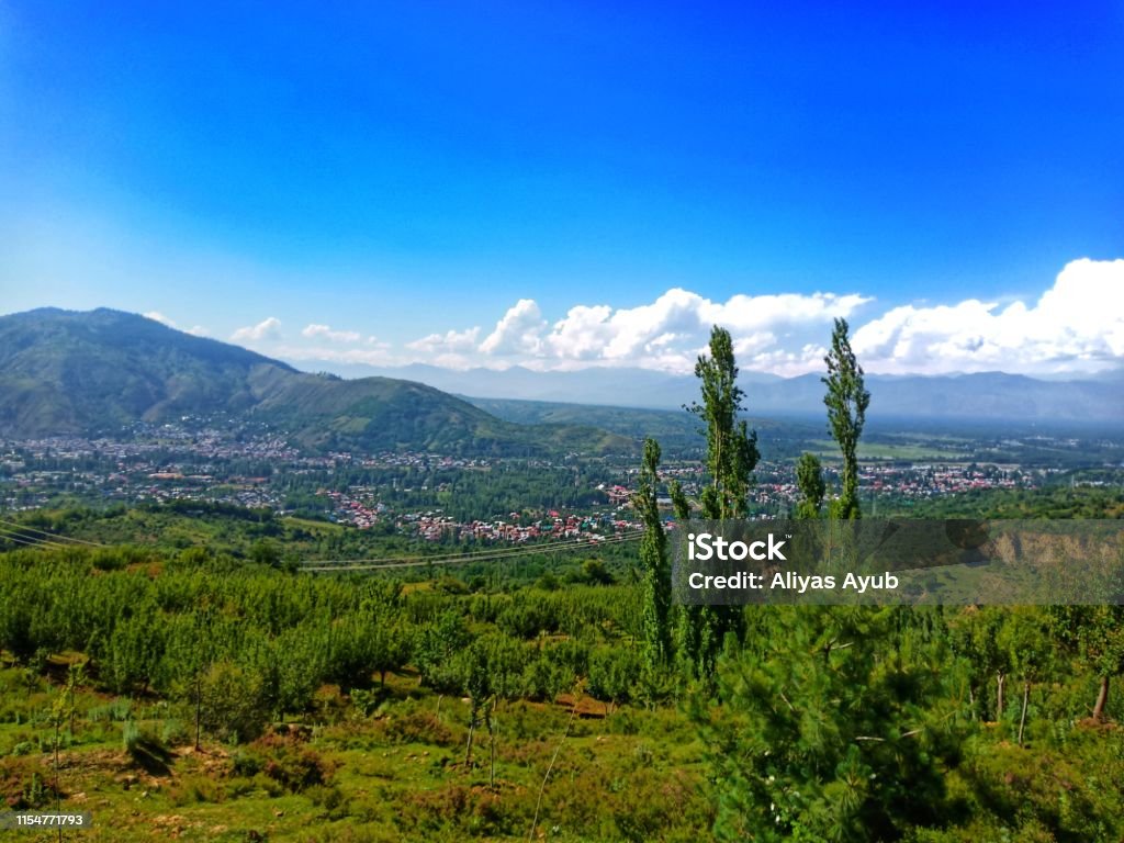 Punto de vista de Baramulla - Foto de stock de Aire libre libre de derechos Punto de vista de Baramulla - Foto de stock de Aire libre libre de derechos