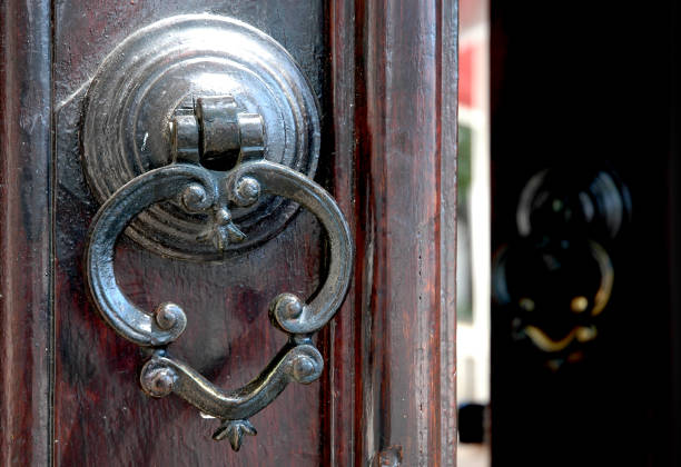 istock Old Door - Eyup Sultan Mosque 1154776548