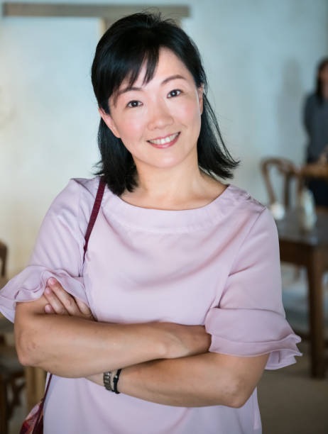 istock Portrait of shop keeper 1154849775