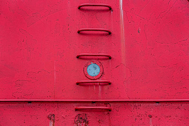 istock Detail of shipwreck 1154851816