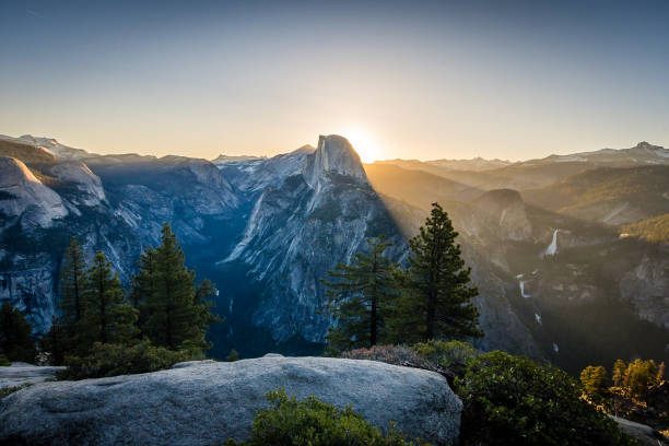 istock Yosemite National Park 1154860214