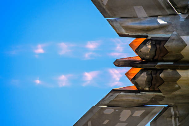 lockheed martin f-22 raptor, avalon airshow 26 feb-3 mar 2019 - military reconnaissance airplane fotografías e imágenes de stock