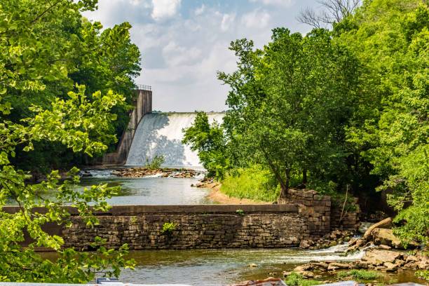 istock Rocky Fork Dam in Hilsboro, Ohio Far Shot 1154874930