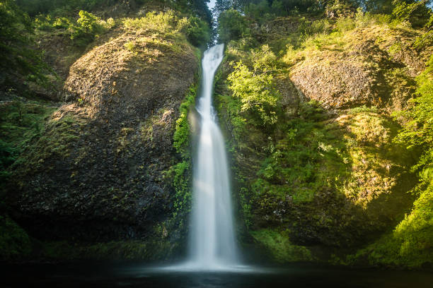 istock Columbia River Gorge National Scenic Area 1154881236