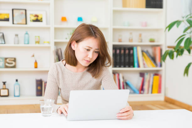 istock Beautiful young asian woman 1154884479