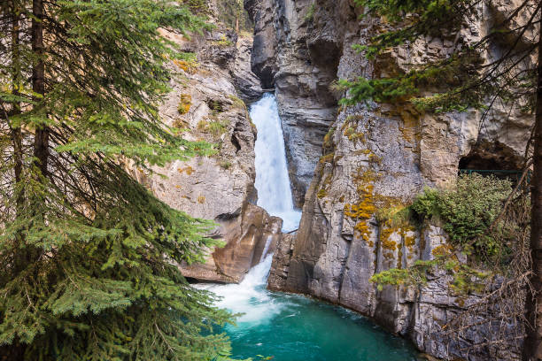 istock The Beauty of Banff 1154885245