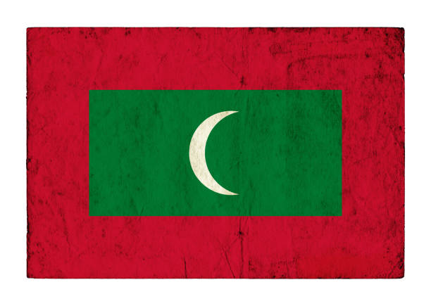 紙の背景を分離したモルディブのグランジ旗 - maldivian flag ストックフォトと画像