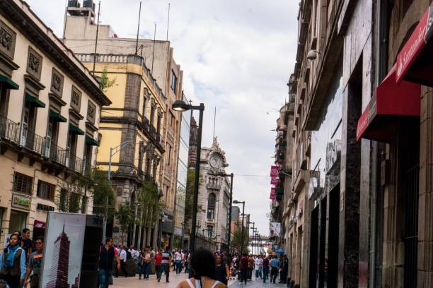 istock Busy street in MexicoDF 1154910673