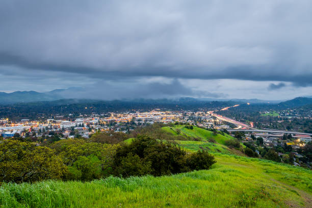 Mount Diablo State Park A view of Mount Diablo and the China Wall during a cloudy spring day in Walnut Creek, California contra costa county stock pictures, royalty-free photos & images
