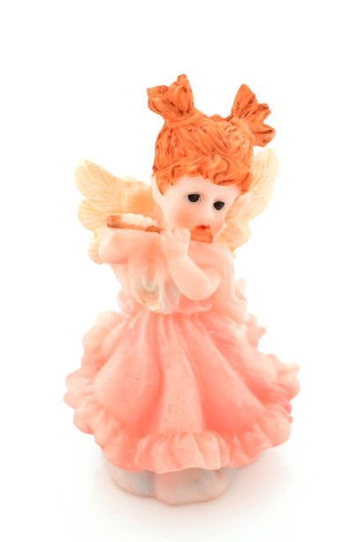 istock porcelain figurine 1154959427