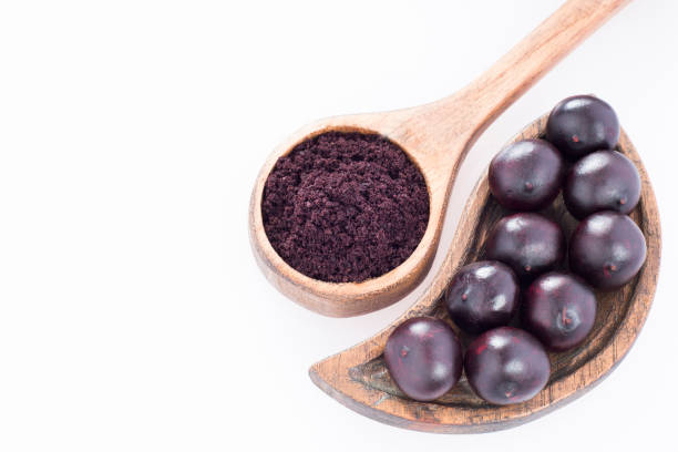 açaí em pó e bagas-euterpe oleracea - açaí - fotografias e filmes do acervo