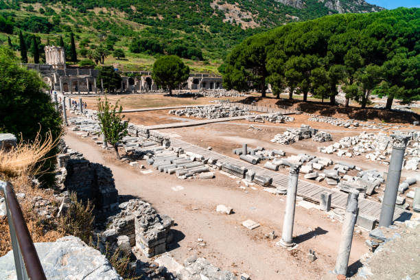 istock Ephesus Ancient City Ruins in Izmir 1154989697