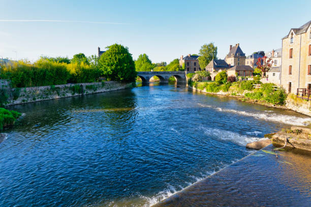 istock River Selune flowing overthe weir in Ducey-les-Cheris 1155005317