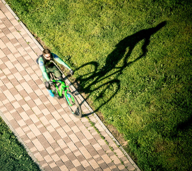 istock urban biker in blurry motion 1155022105